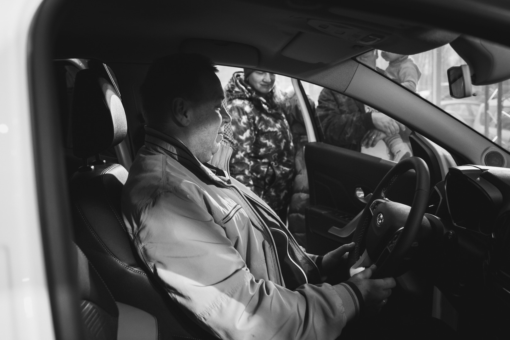 LADA XRAY CROSS - фотоотчет с презентации Сатурн-Р-АВТО
